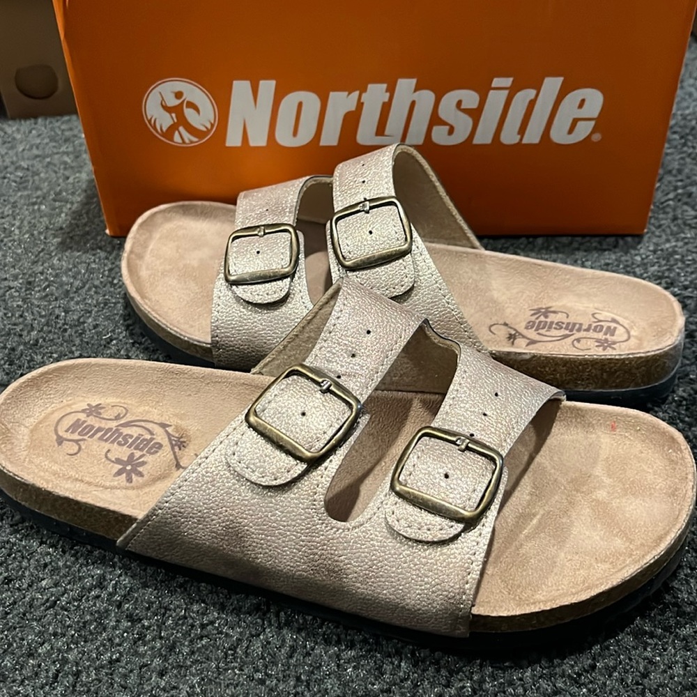 NORTHSIDE METALLIC SANDALS - Picture 1 of 5